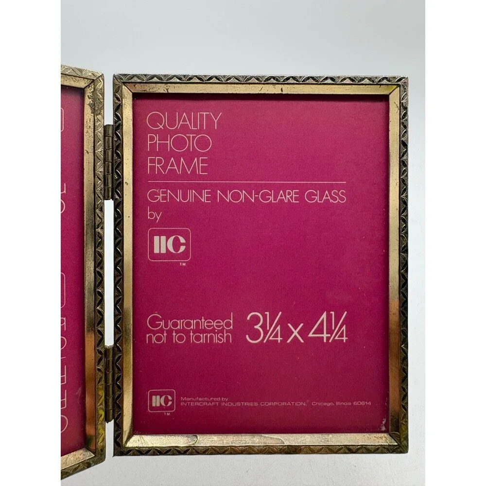 Intercraft Industries Corp. IIC Quality Photo Frame Double Hinged 3.75